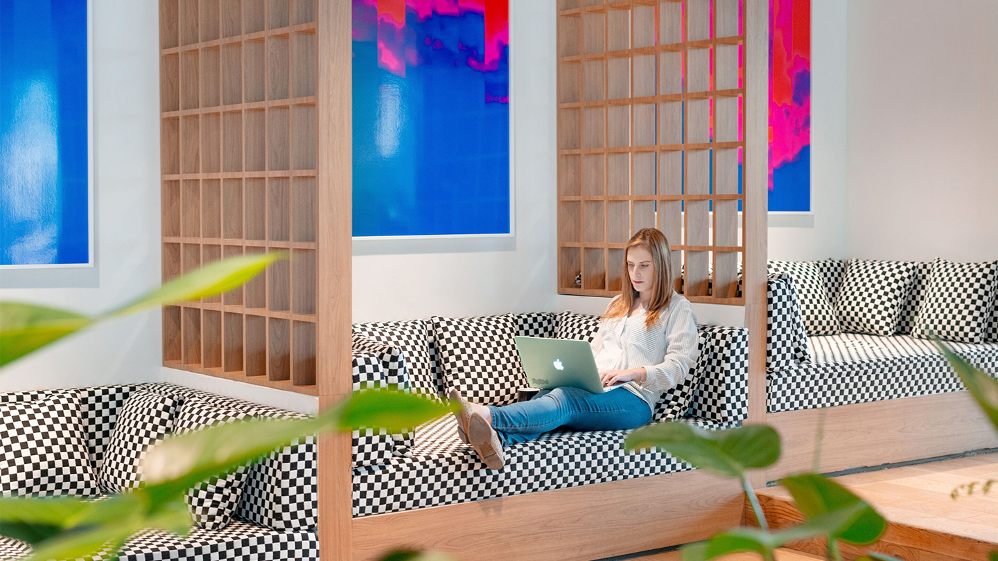 Adéntrate en los rascacielos de Dubai a través de nuestra experiencia virtual