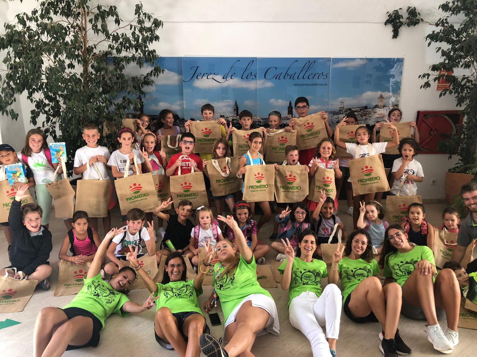 Descubre el encanto de la Gran Muralla China con un tour virtual por sus inmensos tramos