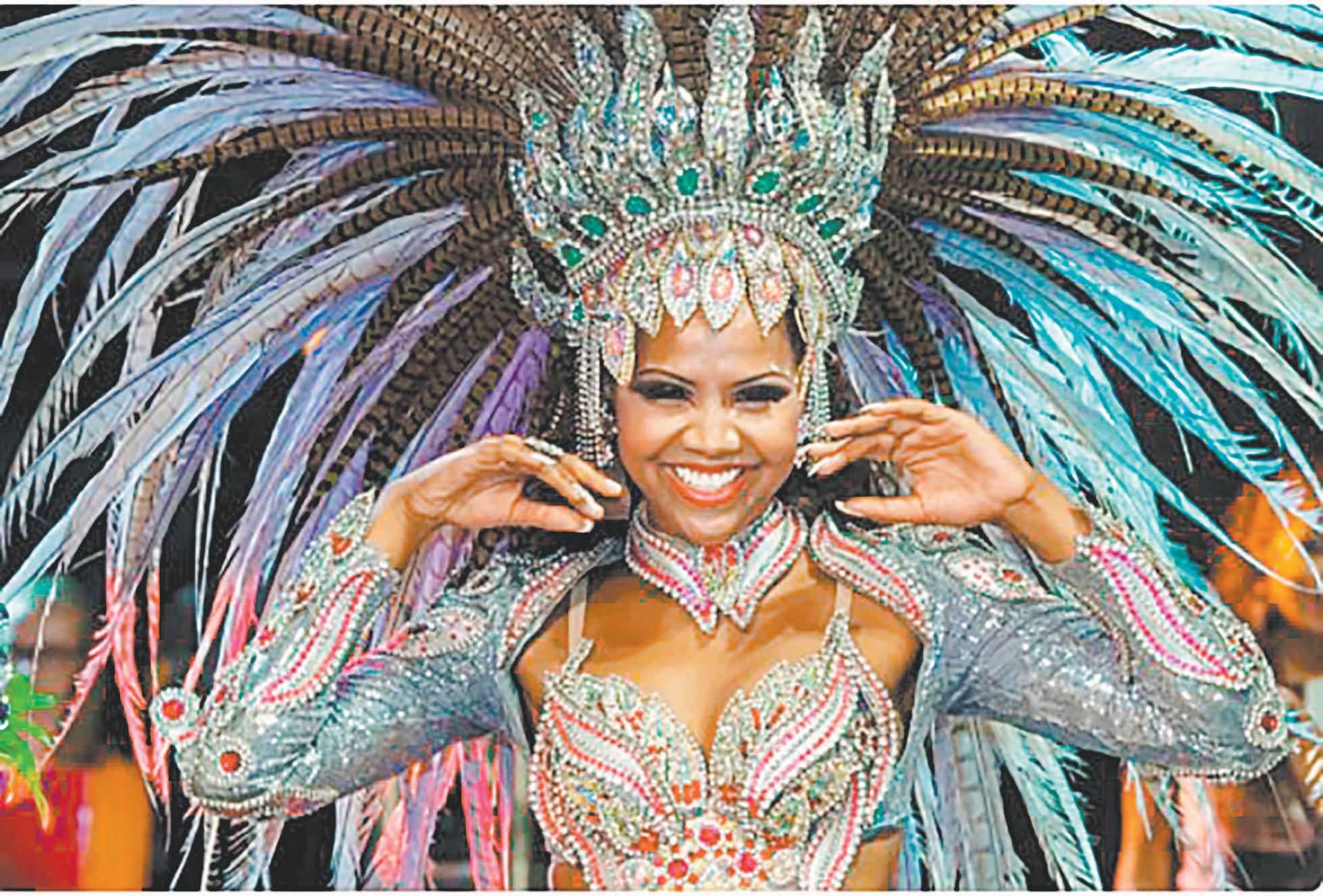 Experimenta la magia de los desfiles de carnaval de Río de Janeiro desde tu pantalla
