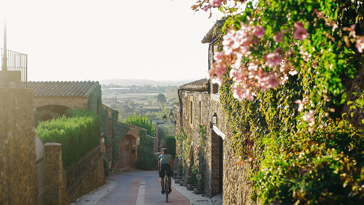 Explora el legado artístico de Salvador Dalí en la Costa Brava