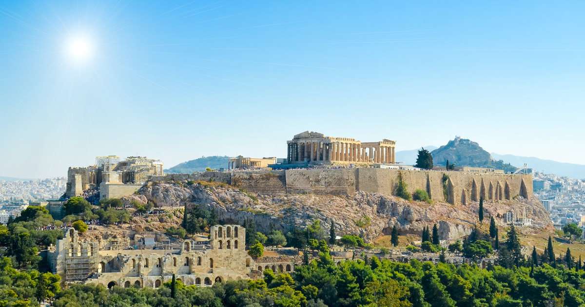 Explora el Museo de la Acrópolis de Atenas desde tu computadora