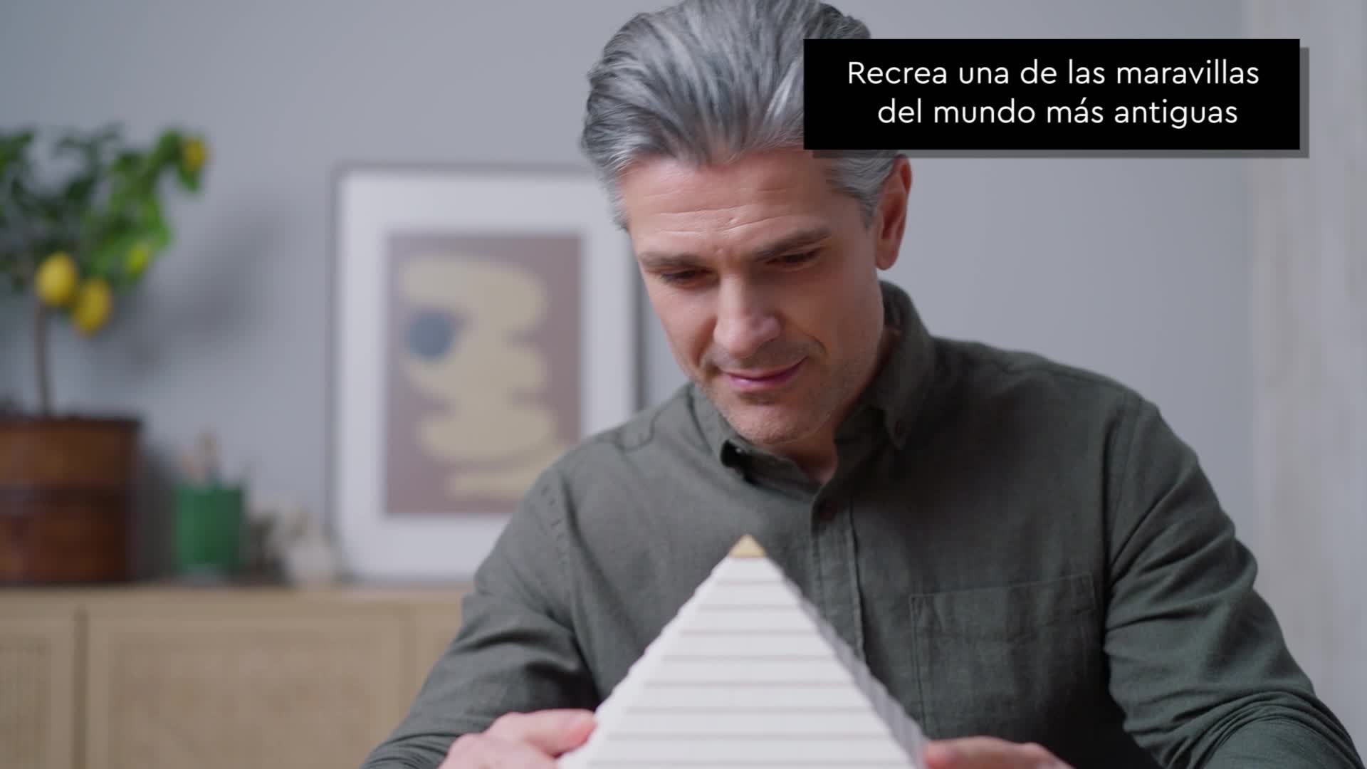 Explora la majestuosidad de la Gran Pirámide de Giza en Egipto