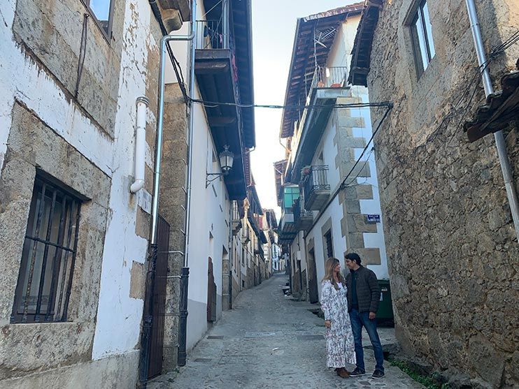 Recorre las calles empedradas de la Ciudad Vieja de Praga a través de nuestro video guiado