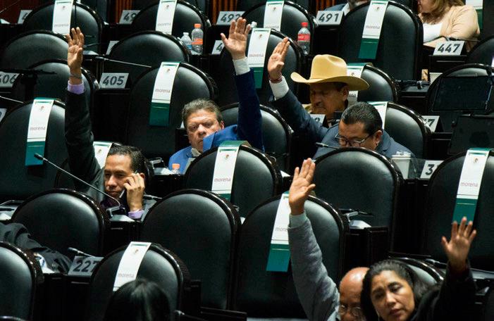 Sube a bordo de un safari digital en el Serengeti y contempla la vida salvaje de cerca