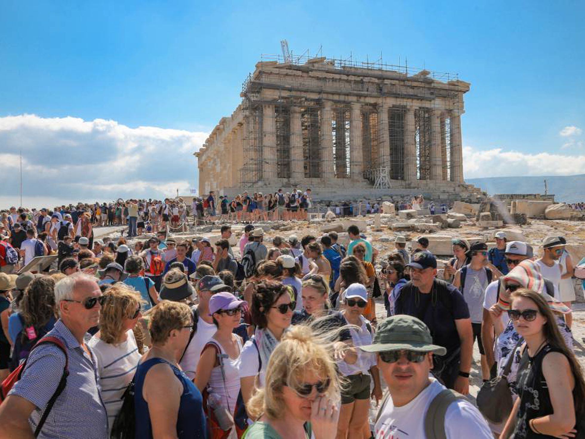 Viaje en línea a la antigua ciudad de Atenas y la Acrópolis