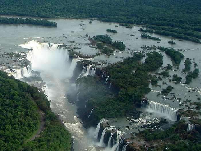 Vuela sobre las Cataratas del Niágara en un impresionante recorrido virtual aéreo